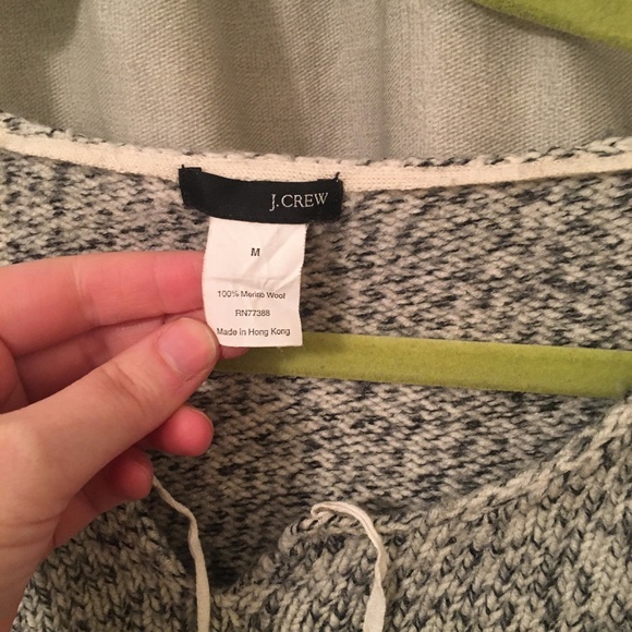 J Crew Crop Grey Sweater - Picture 2 of 3